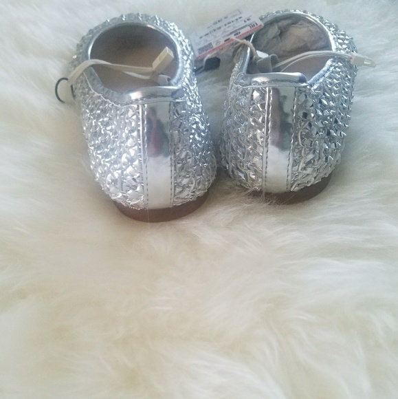 New Zara Silver  Holiday Kids Shoes - Picture 3 of 4